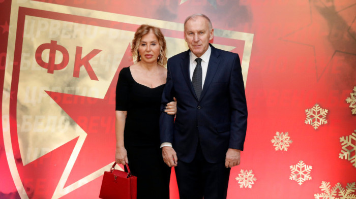 Oglasio se Dragan Džajić nakon što se njegova žena onesvestila: "Odmah smo otišli u bolnicu"