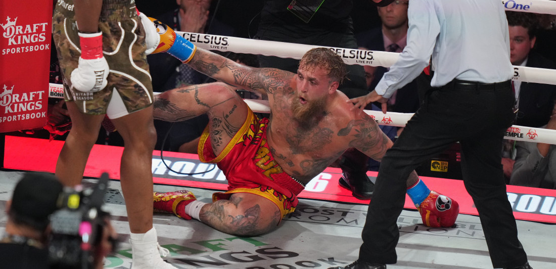 Pol hitno operisan! Džošua mu naneo teške povrede... Narednu nedelju živeće preko slamčice