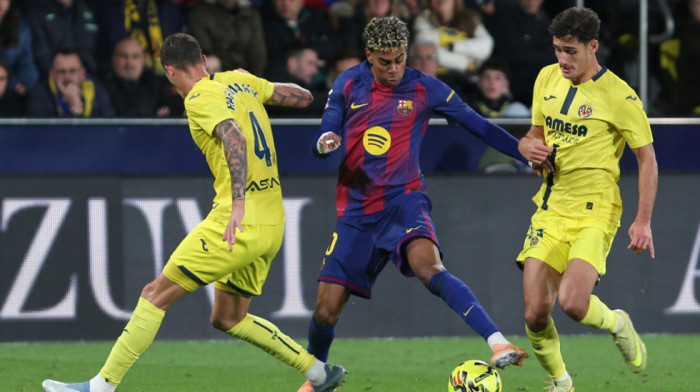 Barsa lako sa "žutom podmornicom": Rafinja načeo, Jamal dokusurio! Crveni karton presudio (VIDEO)