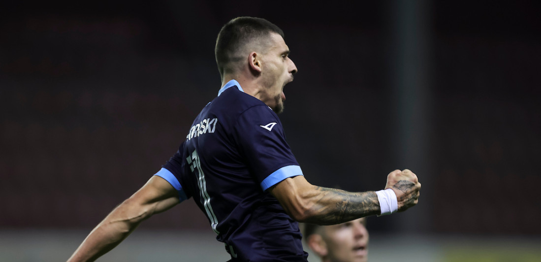 Lepši gol dugo nije viđen u Superligi: Lobovao golmana bez gledanja (VIDEO)