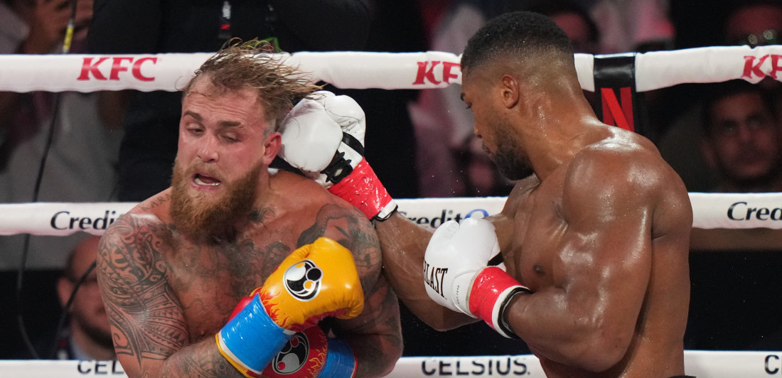 Slomljena vilica, ali puni džepovi: Pol poslao poruku posle nokauta od Džošue (FOTO)