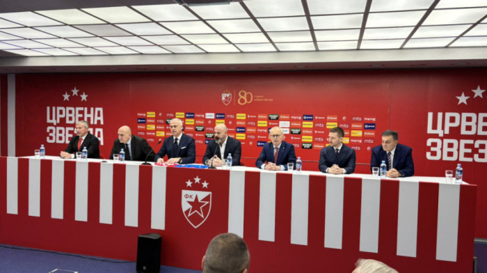 Promocija Dejana Stankovića: Zvezda zove, Zvezdi se javljaš, dogovorili smo se za minut