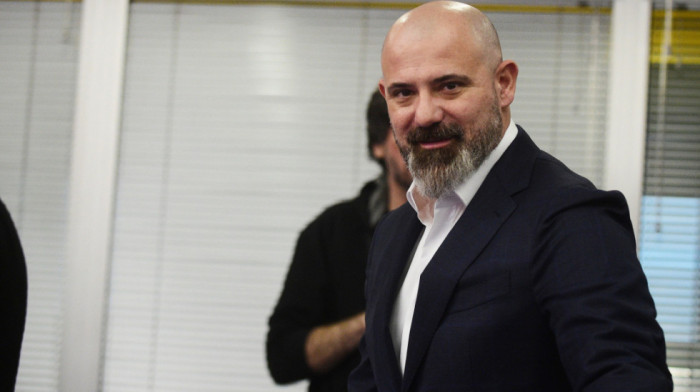 Stankovića su uzdigli do nebesa, pa počeli da ga gaze: Rus začepio usta pljuvačima