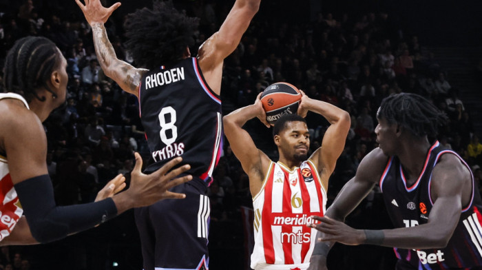 Debakl Zvezde u Parizu: Odbrana katastrofalna - Uzalud i 22 poena Batlera za četvrtinu