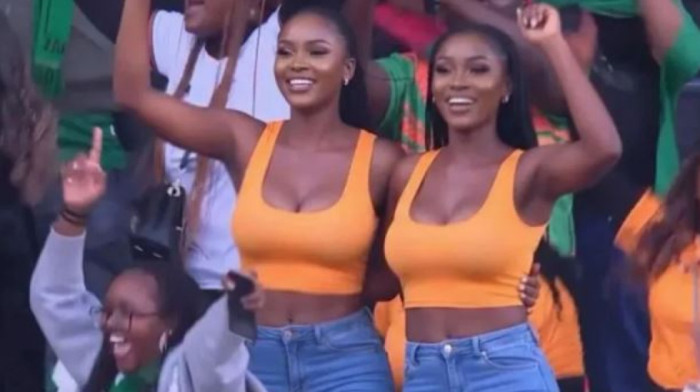 Dve navijačice dekolteima zapalile internet, a onda... Sve je prslo kad je provaljeno o čemu se radi