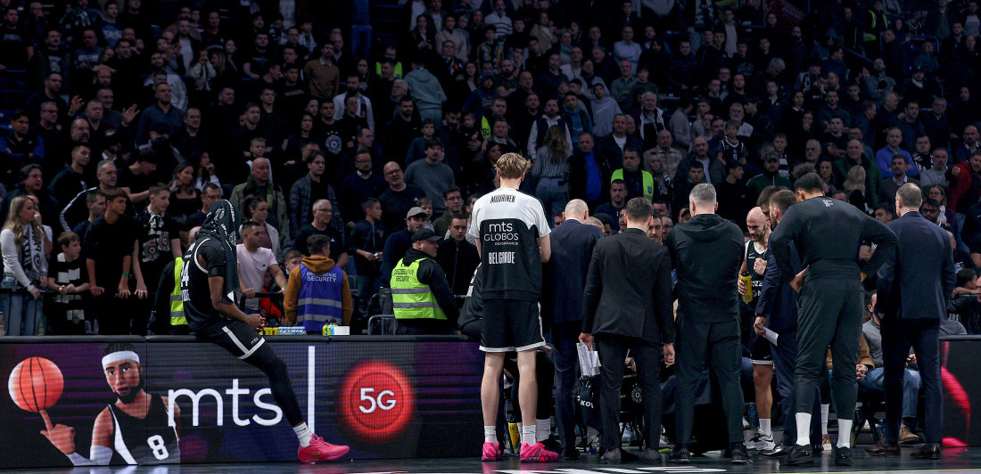 Zbog ovoga je Tajrik hteo da se tuče sa "grobarima"? Isplivao snimak, ovo mnogi nisu primetili u TV prenosu