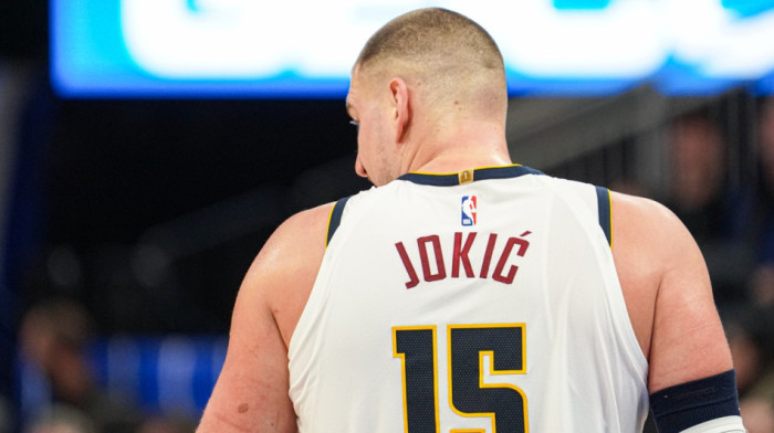 Surovi Nikola Jokić - Izribao saigrače posle poraza Denvera