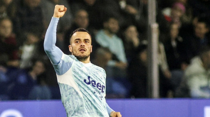 Grčki gigant krenuo po Kostića