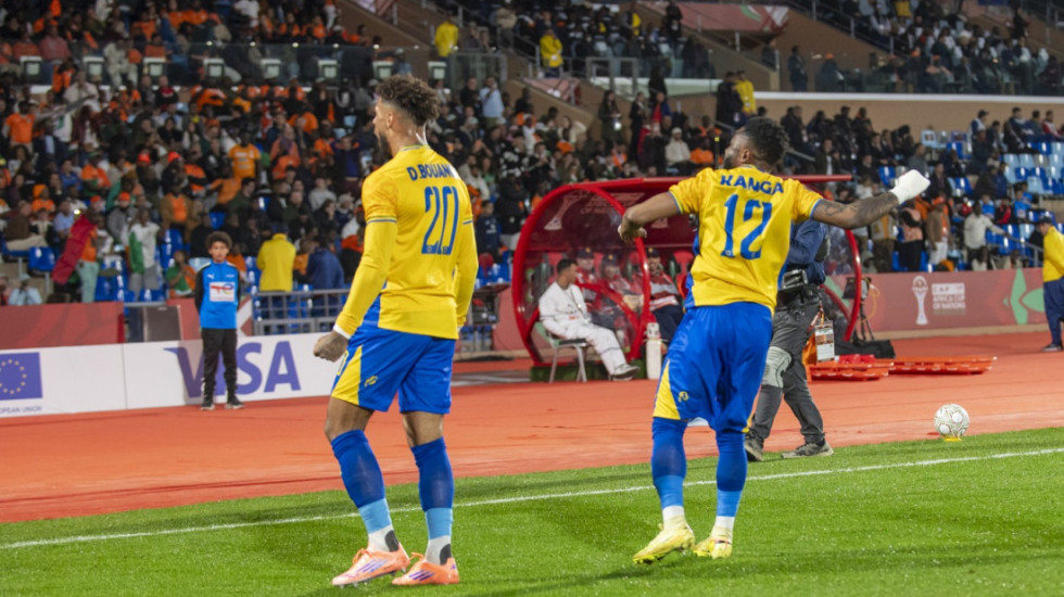 Kakva drama: Vlada zbog debakla raspustila reprezentaciju za koju igraju Kanga i Babika