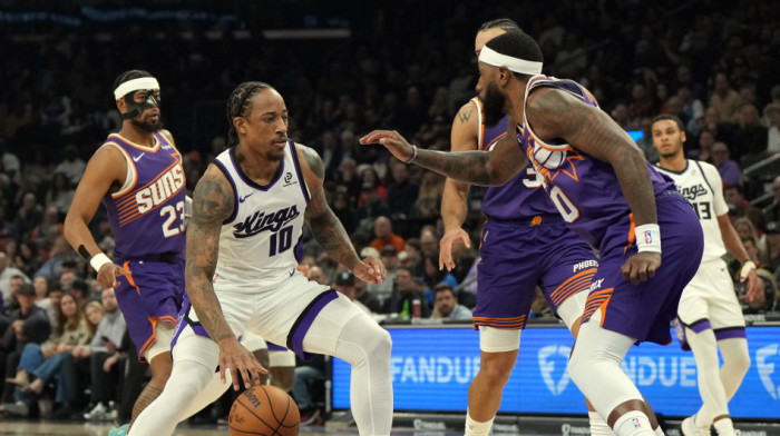 Finiks na leđima Bukera srušio Kingse, San Antonio pobeđuje i bez Vembanjame (VIDEO)