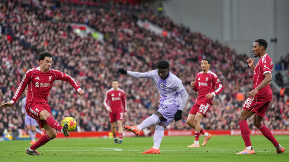 Mančester ruši Pogbin rekord: Afrički tinejdžer novogodišnji poklon za Amorima