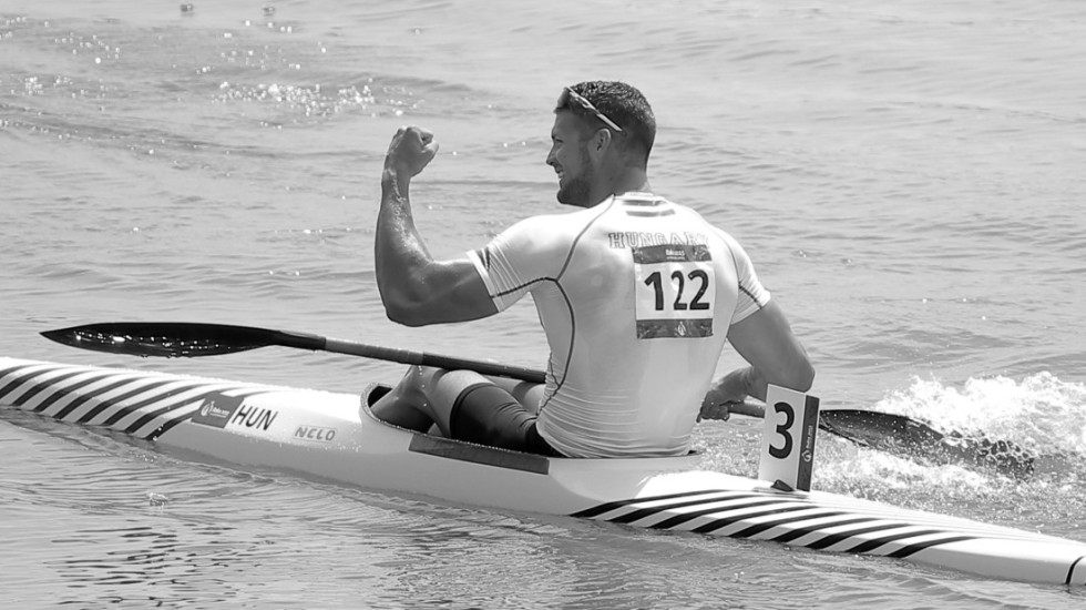 Šok u komšiluku, svetski šampion pronađen mrtav: Imao samo 34 godine, policija sve blokirala