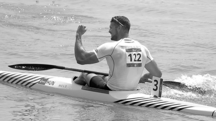 Šok u komšiluku, svetski šampion pronađen mrtav: Imao samo 34 godine, policija sve blokirala