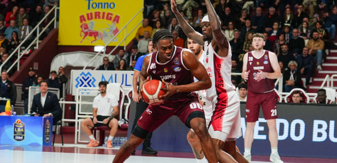 Skandal u Ligi šampiona! Ostali na terenu sa samo jednim košarkašem, pa predali u prvoj četvrtini! (VIDEO)