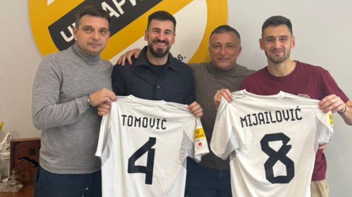 Dva važna potpisa na Banovom brdu - Veterani ne menjaju sredinu