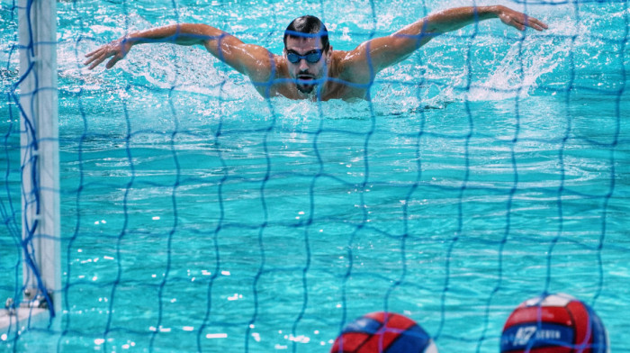 "Delfini" zaplivali ka zlatu: Vaterpolisti Srbije odradili prvi trening u Areni