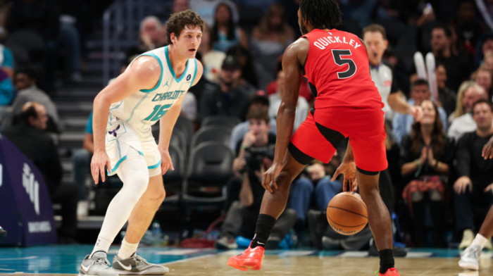 Ludački potez: Rajakovićev Toronto srušio Šarlot u poslednjoj sekundi (VIDEO)