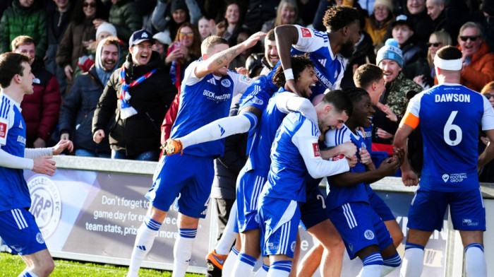 Istorijska senzacija u Engleskoj - Šestoligaš izbacio branioca titule