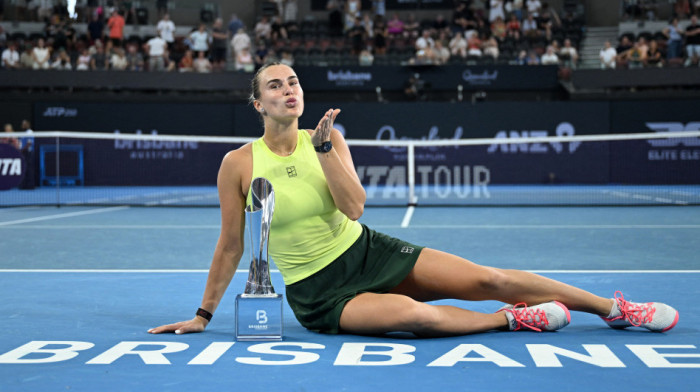 Sabalenka počistila Kostjuk, Ukrajinka nije htela da joj pruži ruku