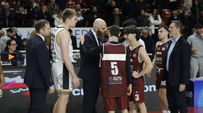 Igrali protiv Partizana, a sada su u centru skandala: Ponovo su završili meč sa samo jednim košarkašem