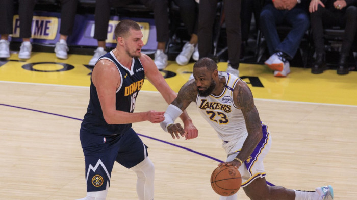 Lebronu se život smuči kad vidi Jokića i Denver: Isplivao neverovatan podatak