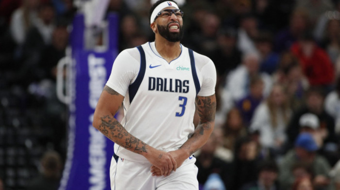 Agonija u Dalasu - Dejvis mora na operaciju, završio je sezonu?