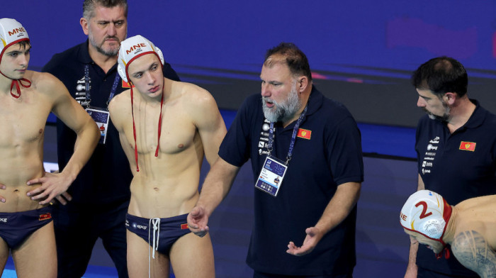 (VIDEO) Dejan Savić sočno psovao tokom tajm-auta: "Jednu je*enu stvar smo rekli"