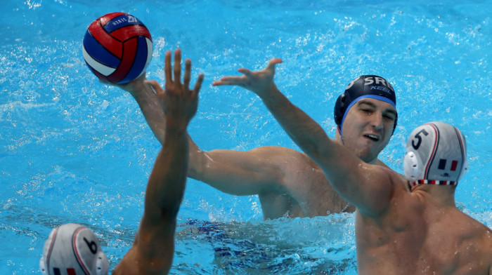 "Dupla" razlika! Srbija malo stala, ali opet proradila! Drašović gooooool!