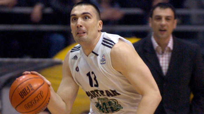 Karijera Dejana Milojevića, srpskog Čarlsa Barklija