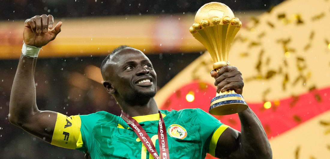 Ne daju pehar Maroku: Selektor Senegala odneo trofej u vojnu bazu na čuvanje!