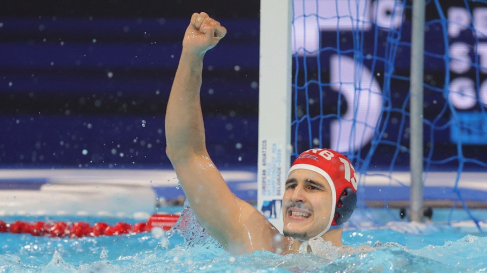 Kum Milana Glušca nekada branio za Partizan: Fotografija iz Arene oduševila navijače