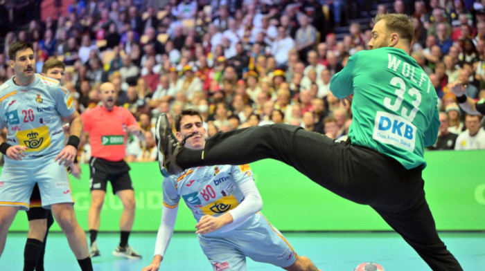 Nemac isprozivao Srbiju: Provokacije "orlova" im se na kraju obile o glavu (FOTO)