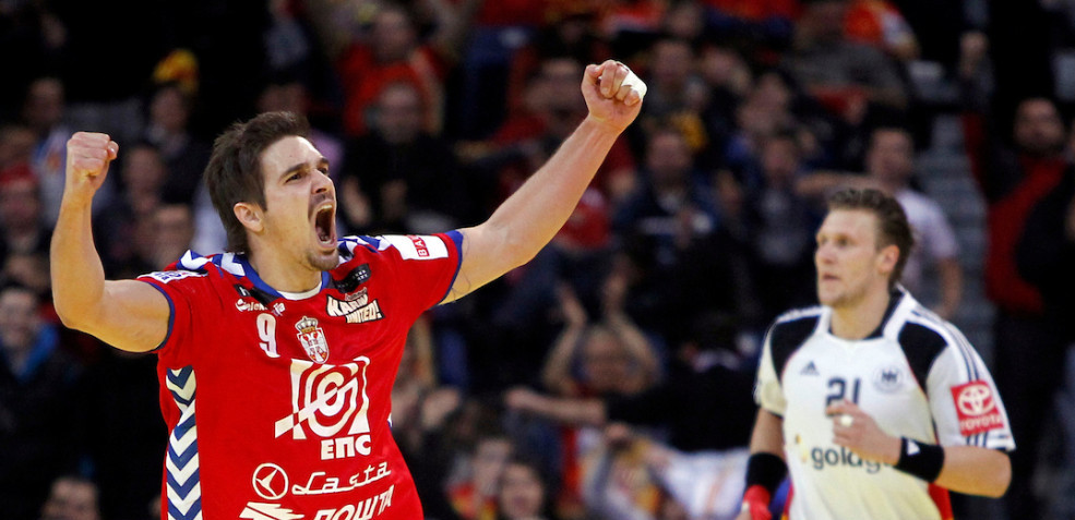 Bilo je u kući nesuglasica, neprijatelja... Manojlović se poklonio rukometašima: Hvala što ste zapalili vatru