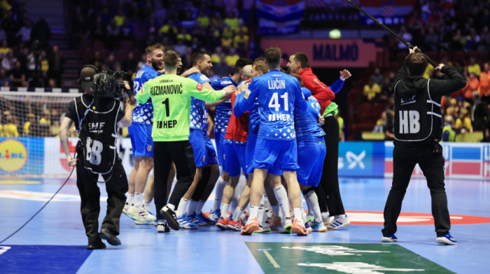 "Nije mi jasno zašto moj sin ne igra" - Drama u reprezentaciji pred odlučujući meč