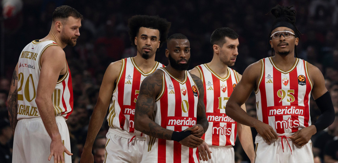 Stavili kapuljače i mislili da ih neće prepoznati: Košarkaši Zvezde fotografisani na Virtusovom meču (FOTO)