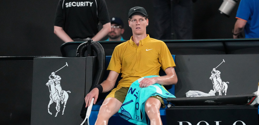 Neuništivi Siner: Povraćao, jedva hodao i opet prošao dalje (VIDEO)