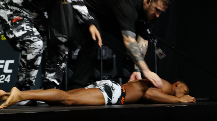 Oglasio se UFC borac nakon što je kolabirao tokom merenja: Nisam siguran šta se desilo... (VIDEO)