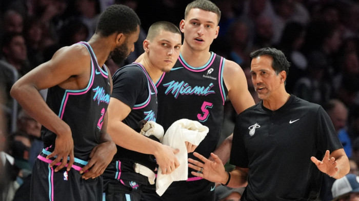 Nikola Jović upalio mašinu, Darko Rajaković srušio šampiona (VIDEO)