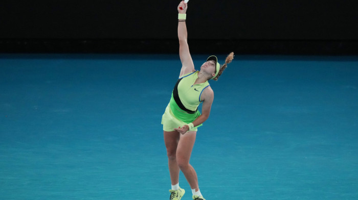 Hit snimak iz Madrida! Ruskinja se žalila sudiji: Ovde bukvalno smrdi na neko sr**e!