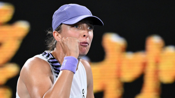 Nema povlastice u Melburnu - Obezbeđenje zaustavilo grend slem šampionku (VIDEO)