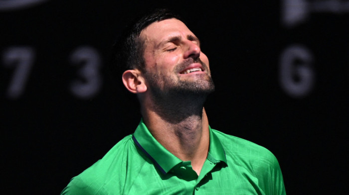 Đoković u polufinalu Australijan opena: Muzeti vodio 2:0, pa predao meč u trećem setu