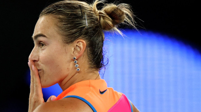 Opaaa, verila se Arina Sabalenka, pa pokazala ooogroman dijamant (VIDEO)