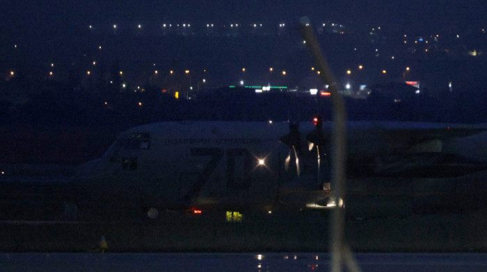 Potresna scena iz Grčke: Solun u crno-belom plamenu u čast poginulih navijača PAOK-a (VIDEO)