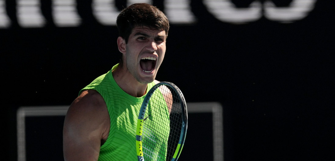 Alkaraz ide u finale Australijan opena! Neuništivi Španac se vratio iz mrtvih i srušio Zvereva posle drame