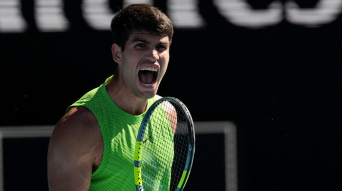 Alkaraz ide u finale Australijan opena! Neuništivi Španac se vratio iz mrtvih i srušio Zvereva posle drame