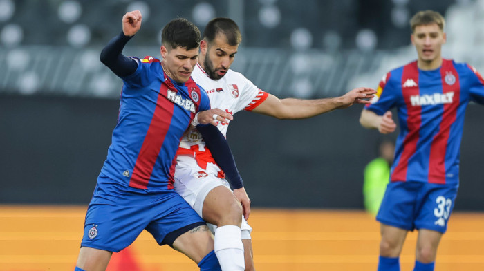 "Kuva se" u Beogradu: Poltera milimetri delili od prvenca u crno-belom