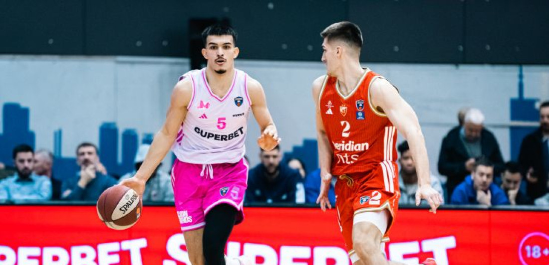 Poznata sudijska trojka za Kup - Evo ko će deliti pravdu između Zvezde i Mege