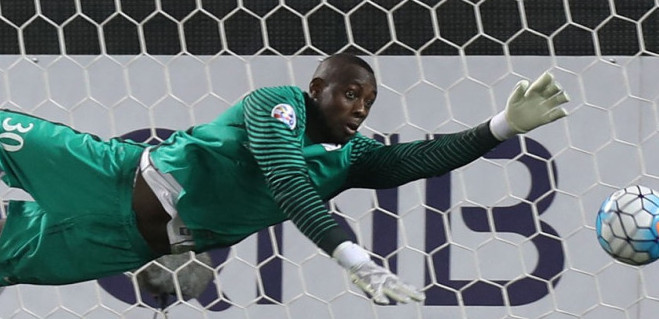 Crni golmane, šta uradi? Pogledajte kako je sam sebi dao gol u 92. minutu (VIDEO)