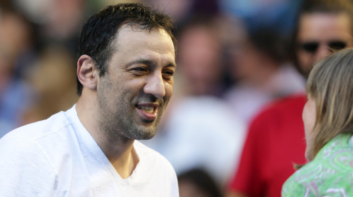 Na današnji dan: Rođen legendarni srpski košarkaš Vlade Divac