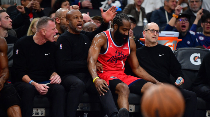 Zemljotres u NBA - Džejs Harden napušta Kliperse